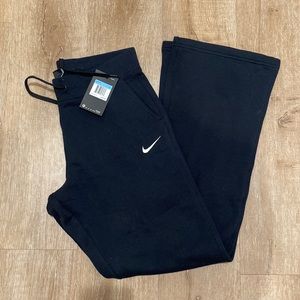 Nike womens wide leg sweatpants